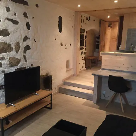 Studio De L'ile Apartment